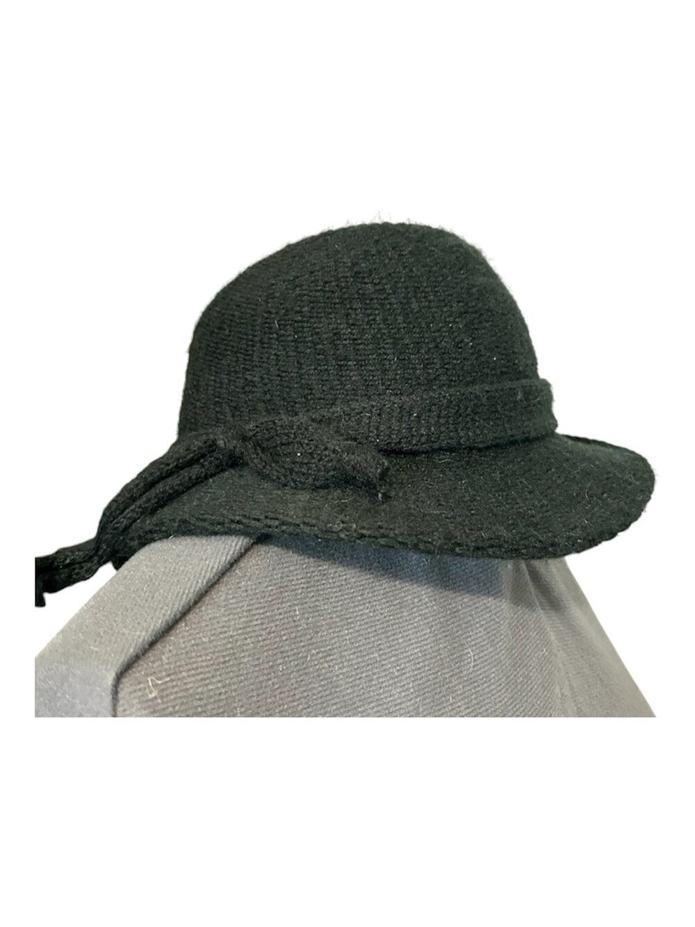 Vintage Marshall Field Cloche Hat Black Italian Bow Small Winter Bucket